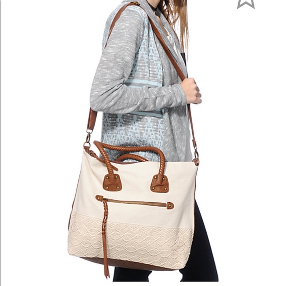 tshirts and jeans Handbags - T-shirts and Jeans crochet tote